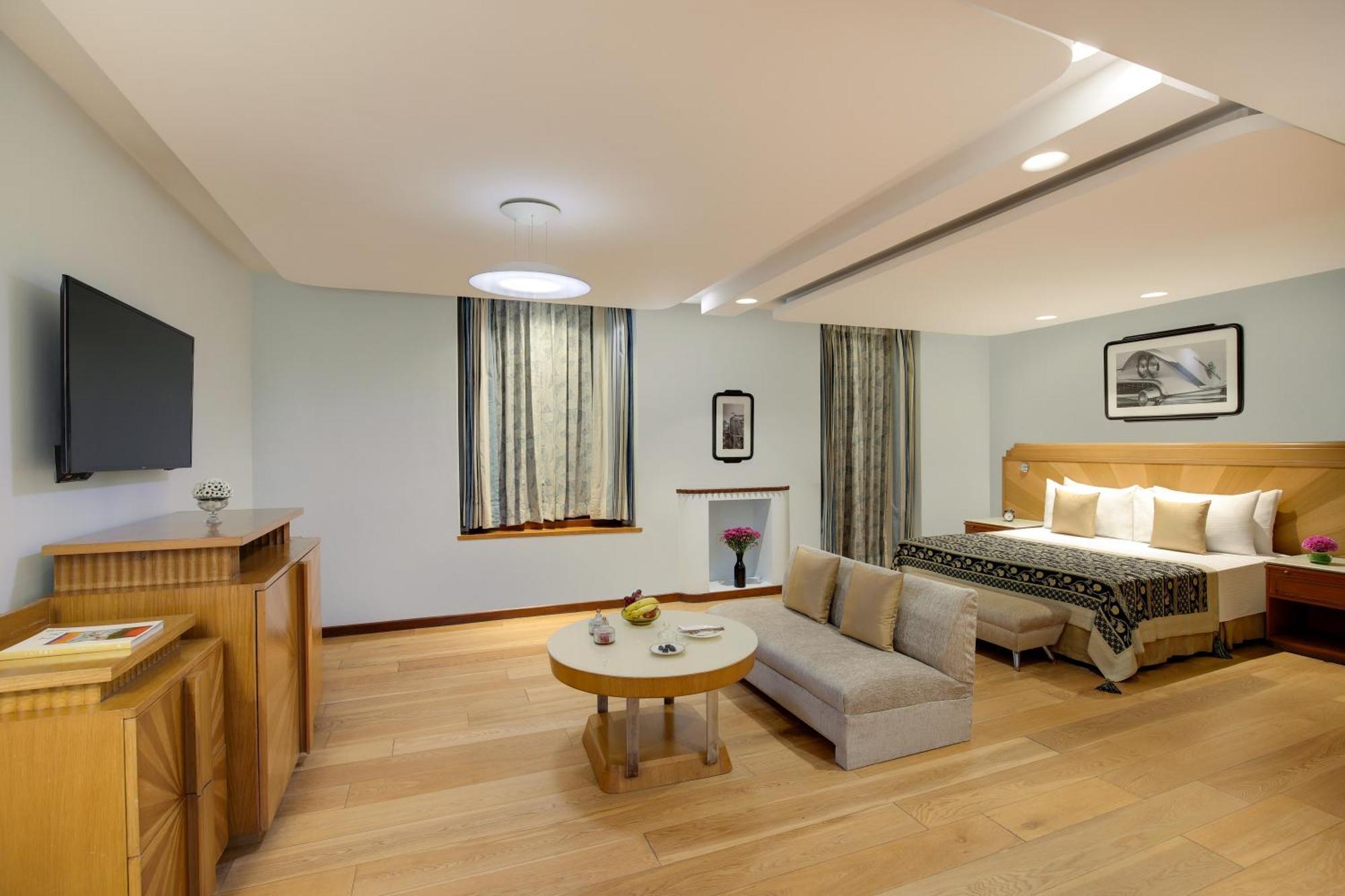แอมบาสซาเดอร์ - ไอเอชซีแอล ซีเล็คชั่น Hotel นิวเดลี ภายนอก รูปภาพ Suite room at The Park, New Delhi
